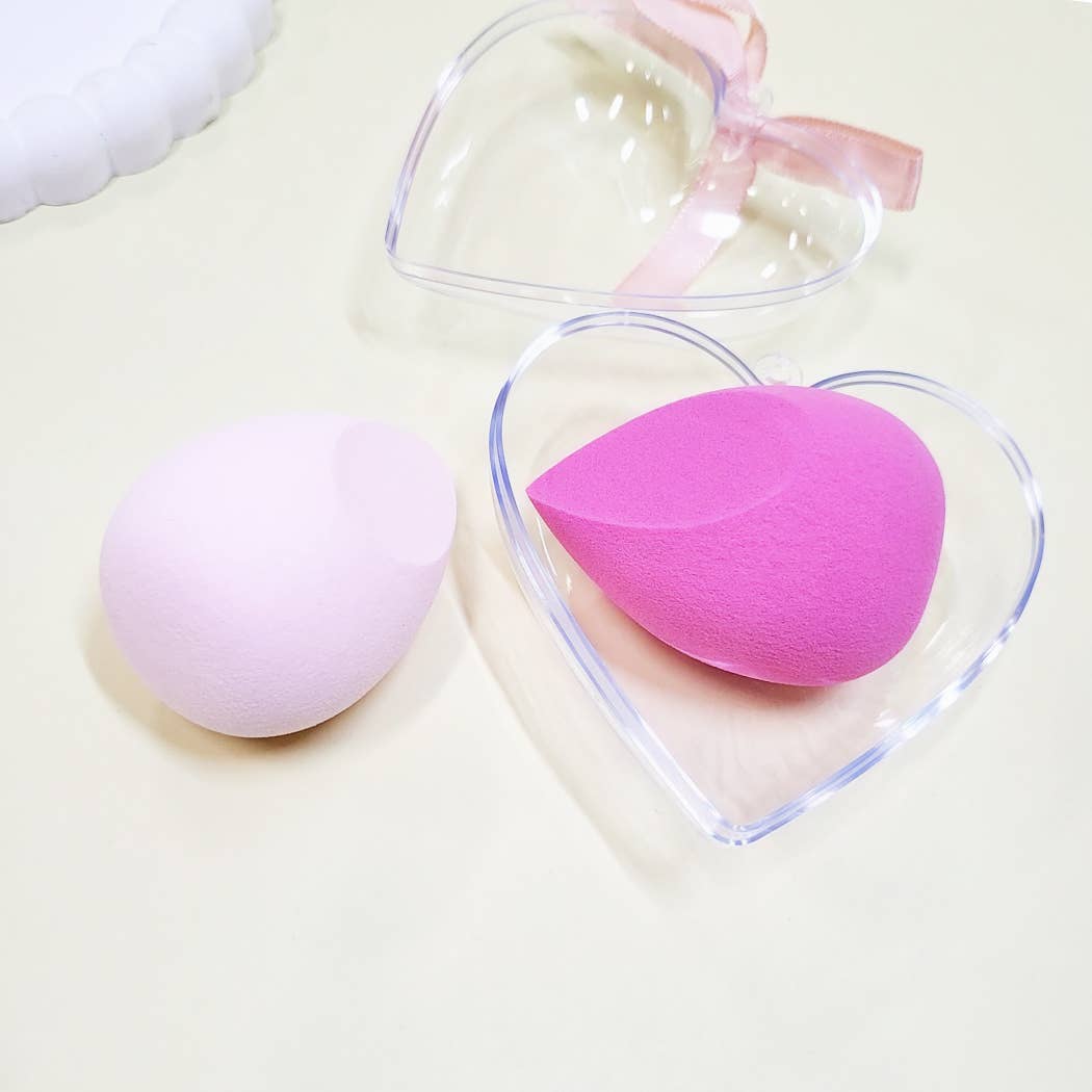 2 pcs Blending Sponge Set In A Heart Case: Assorted Color