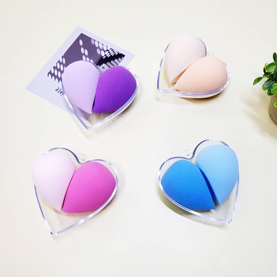 2 pcs Blending Sponge Set In A Heart Case: Assorted Color