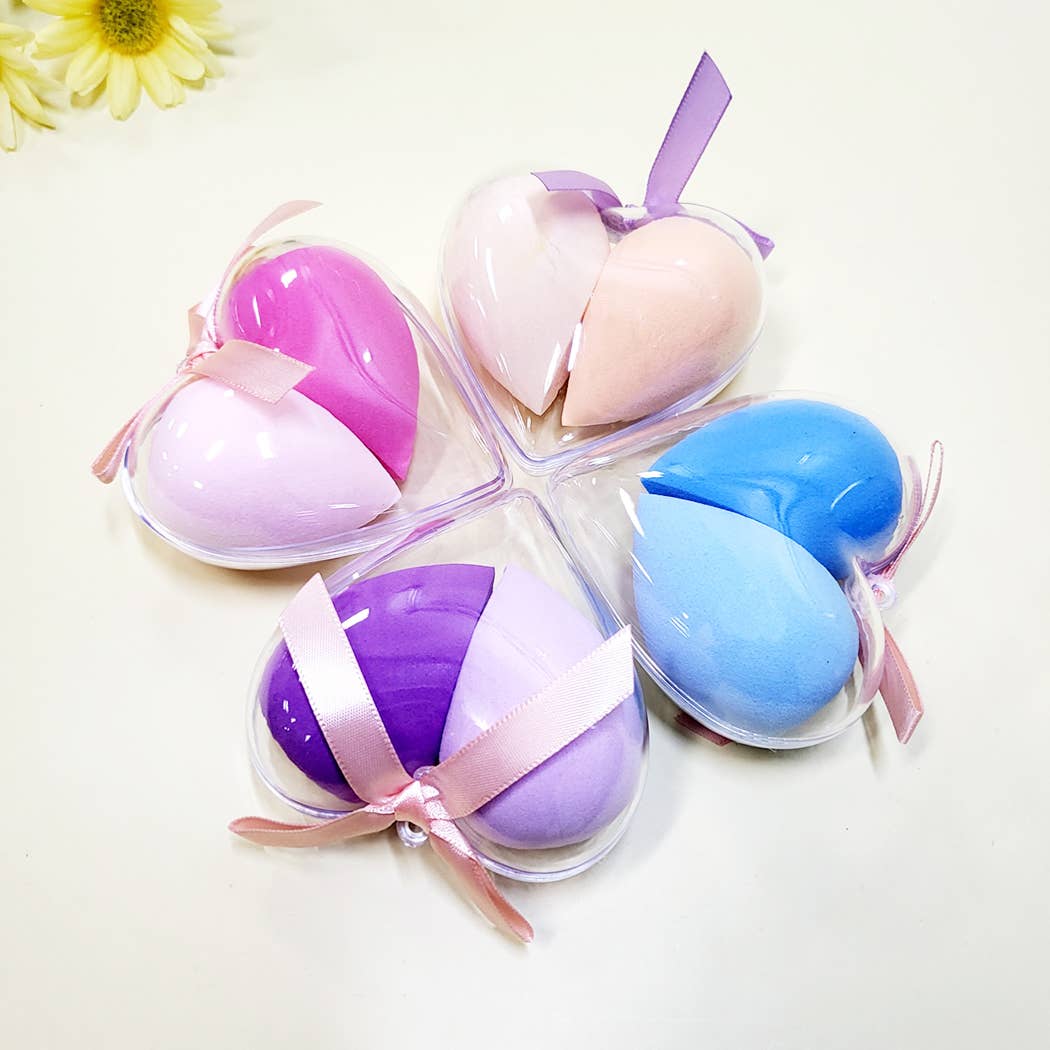2 pcs Blending Sponge Set In A Heart Case: Assorted Color
