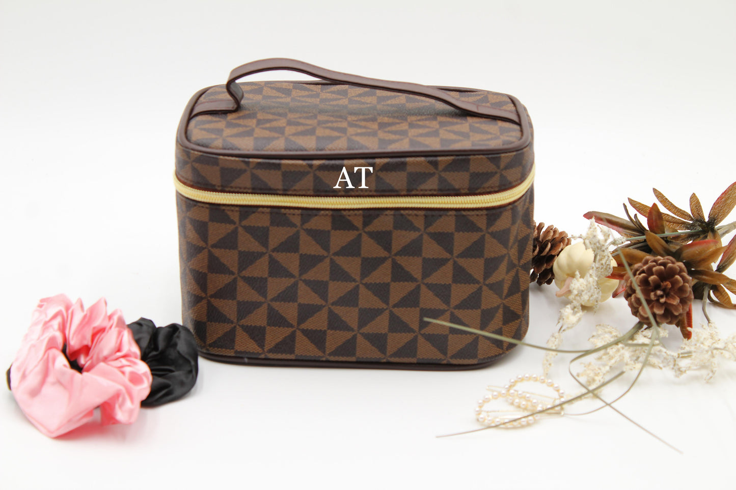 Personalized Ladies Cosmetic Travel Bag, Monogrammed Train Case, Custom Makeup Bag, Bridesmaid Gift Idea