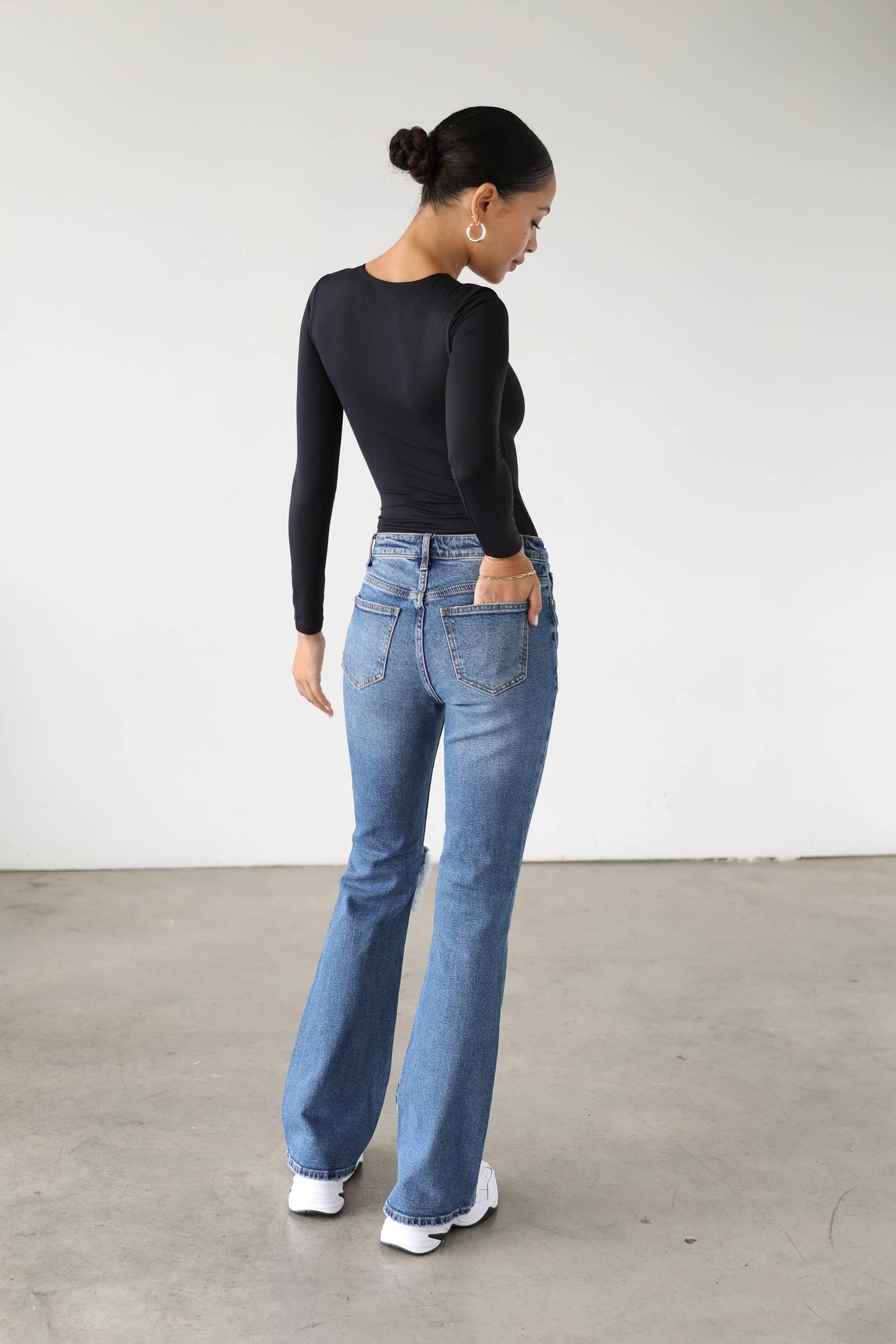 High Rise Flare Leg Denim Jeans -7101- Dark: 3/25